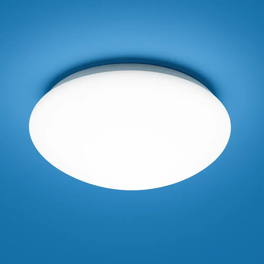 18 W IP44 round LED bulkhead wall light with cool white 4000 K, delivering 1,920 lumens for bathrooms, kitchens, hallways and outdoor areas