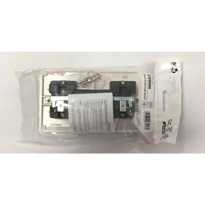 Knightsbridge 13A 2G Double Switched Wall Socket Double pole CU9000 Curved Edge Knightsbridge