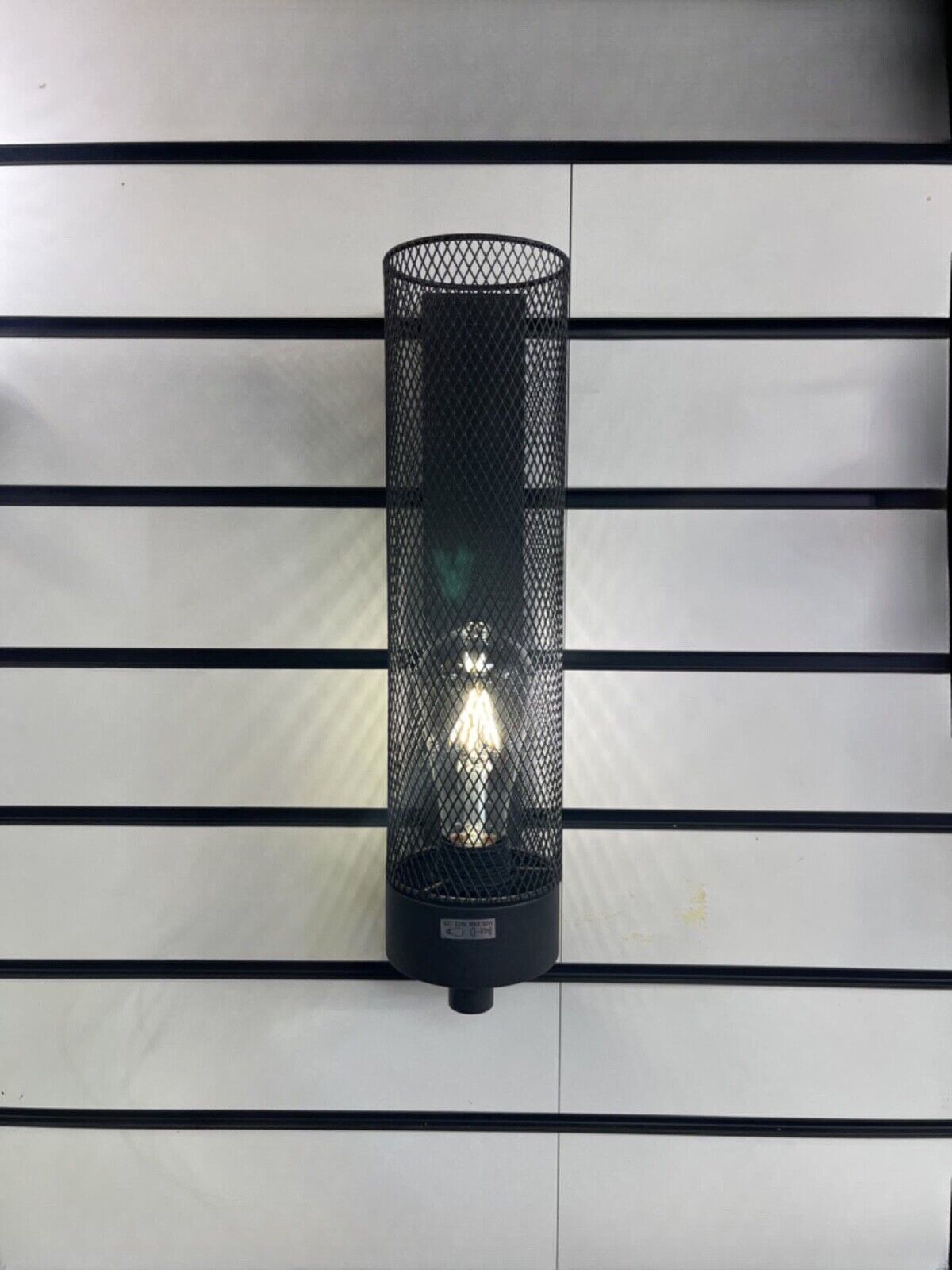 Black Metal Mesh Contemporary Wall Light with On/Off Rocker Switch - Light fixtures UK